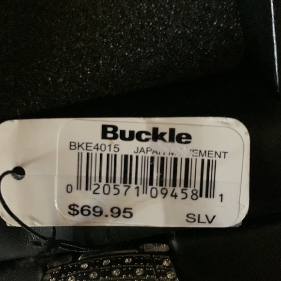 Watch - Picture 2 of 4